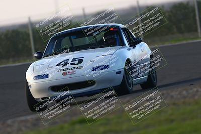 media/Jan-18-2026-CalClub SCCA (Sun) [[8bc6468723]]/Group 7 Race/Turn 1/